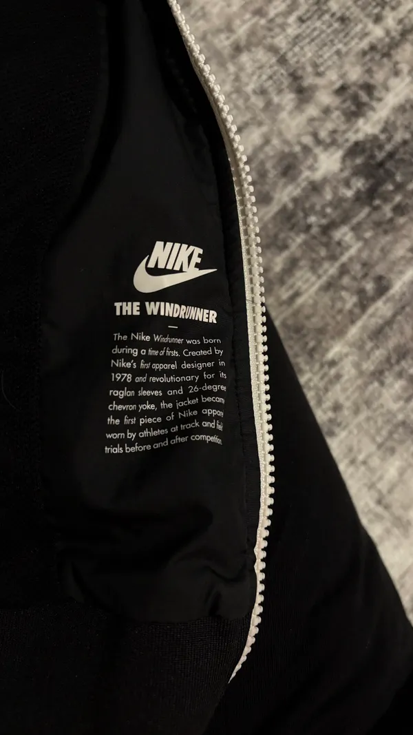 Nike Windbreaker Zip-Up - Image 5