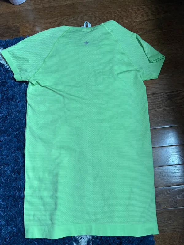 Lululemon Swiftly Tech Short Sleeve - Image 2