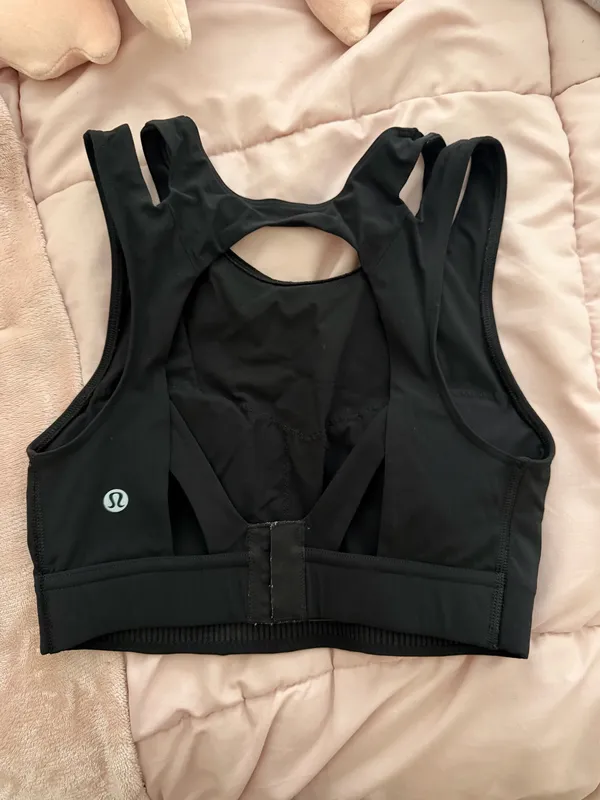 Lululemon sports bra  - Image 2