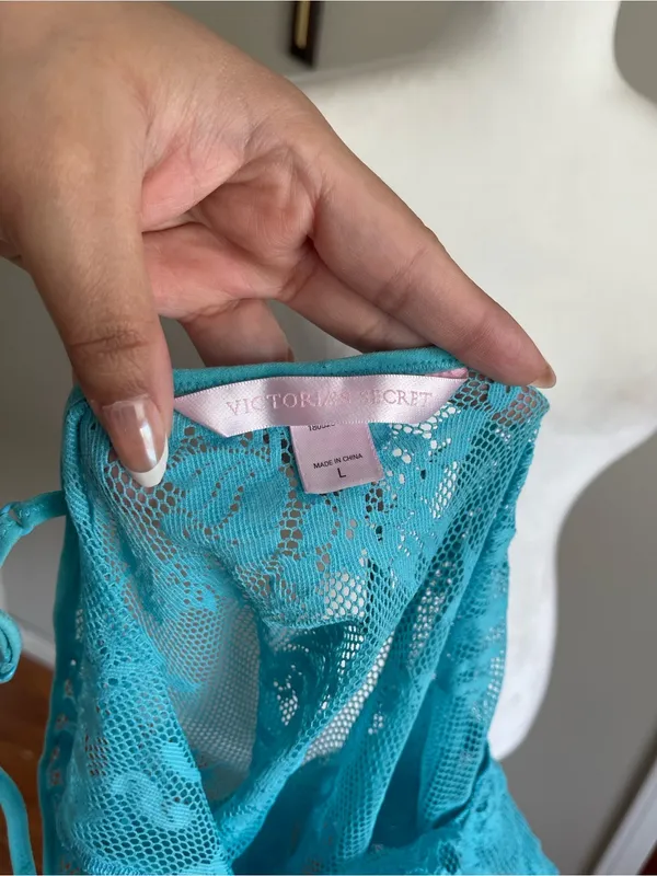 Victoria's Secret Vintage 2005 Turquoise Lace Chemise Slip - Image 6