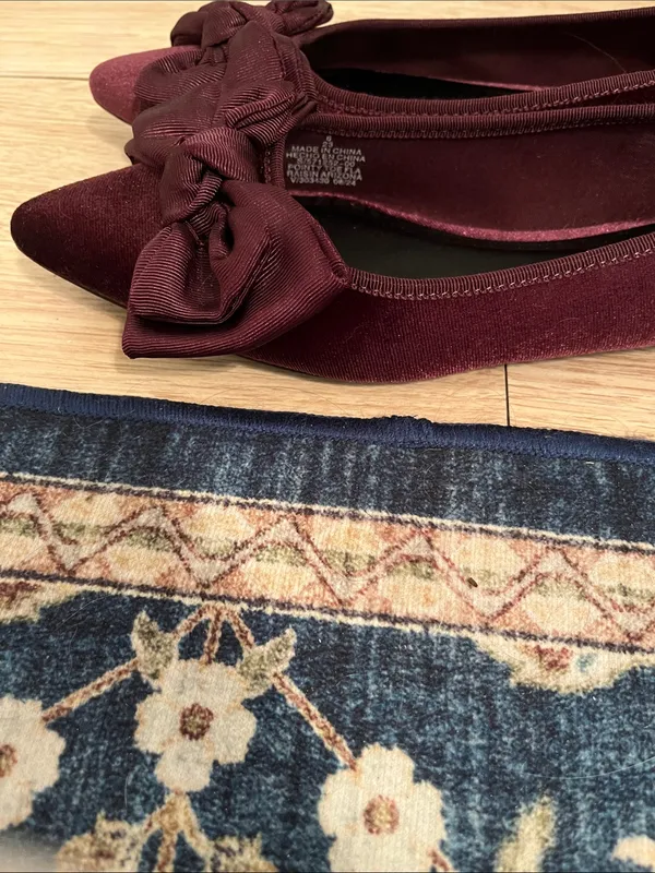 NWOT Bow Pointed Flats in Deep Purple Size 6 - Image 4