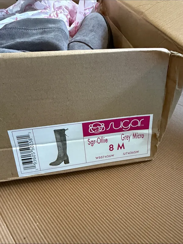 Sugar Grey Suede Over - Image 5