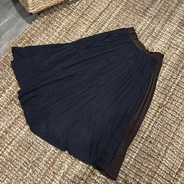 Till Navy N Brown Pleated Midi Skirt Size Small - Image 2