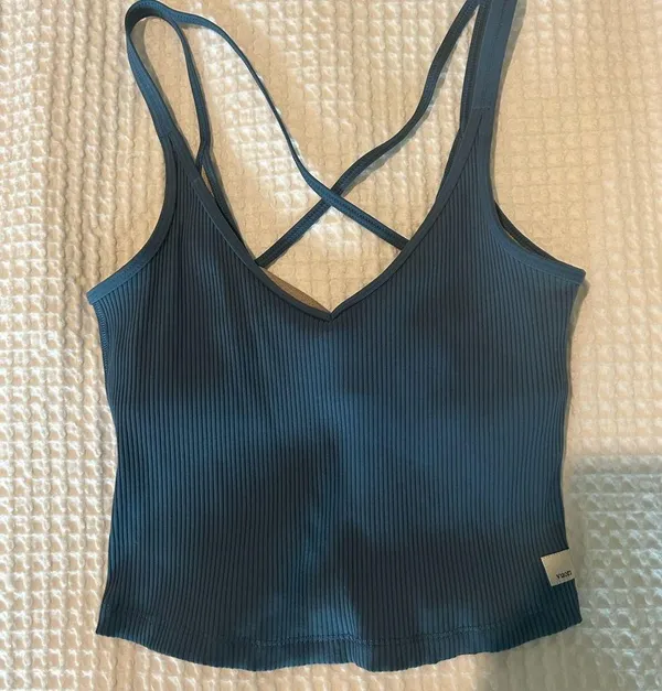 Vuori Rib Crop Tank - Image 4