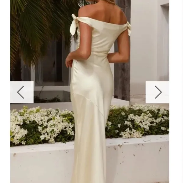 Billy J Frida Maxi Dress Yellow Satin Creamy Buttery Gown Size 14 Women's NWT - Image 7