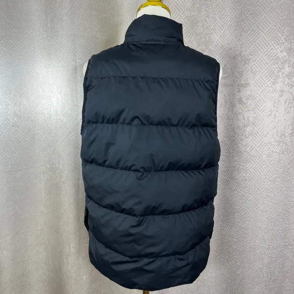 Nike Puffer Vest Womens XL Black Full Zip Quilted Insulated Sleeveless Jacket - Image 5