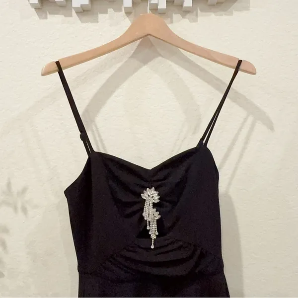 Elliatt Kienna Asymmetrical Cocktail Midi Dress in Black Size S NWT - Image 4