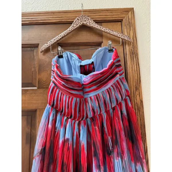 HUTCH Micah Gown Size 8 - Image 10