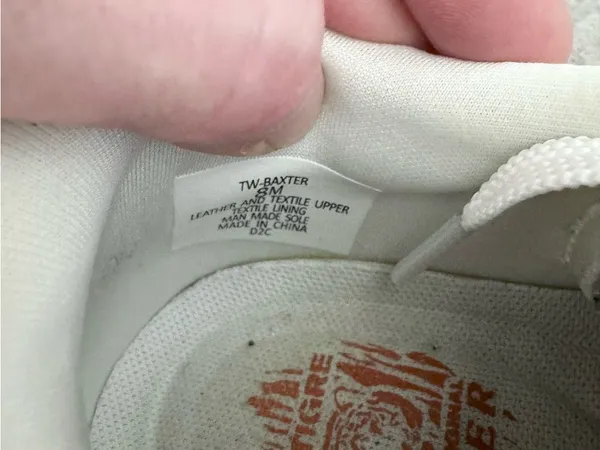 Women's Le Tigre Le TIGRE Baxter Sneaker sz 8 - good condition - Image 7