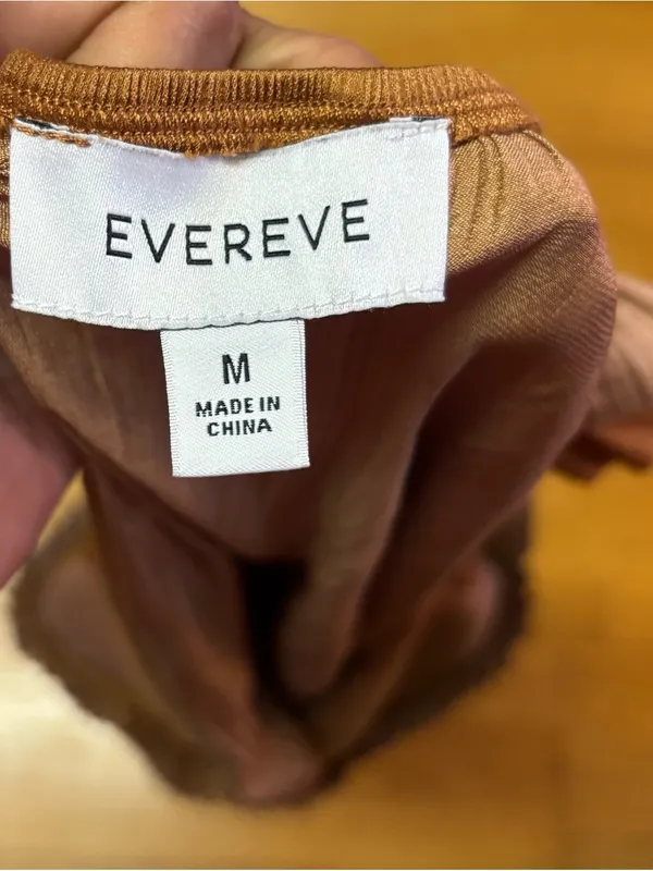 Evereve Dahlia Brown Bronze Ruffle Resortwear Boho Vacation Office Satin Tank M - Image 5