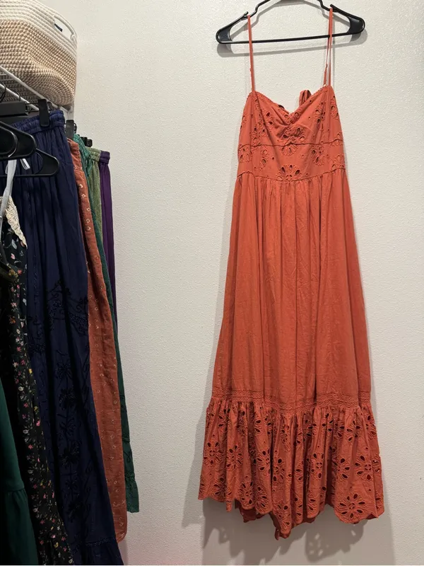 American Eagle Catie Corset Eyelet Midi Dress Terracotta L NWOT - Image 2