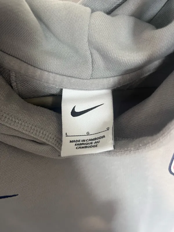 Nike USMNT Sweatshirt - Image 2