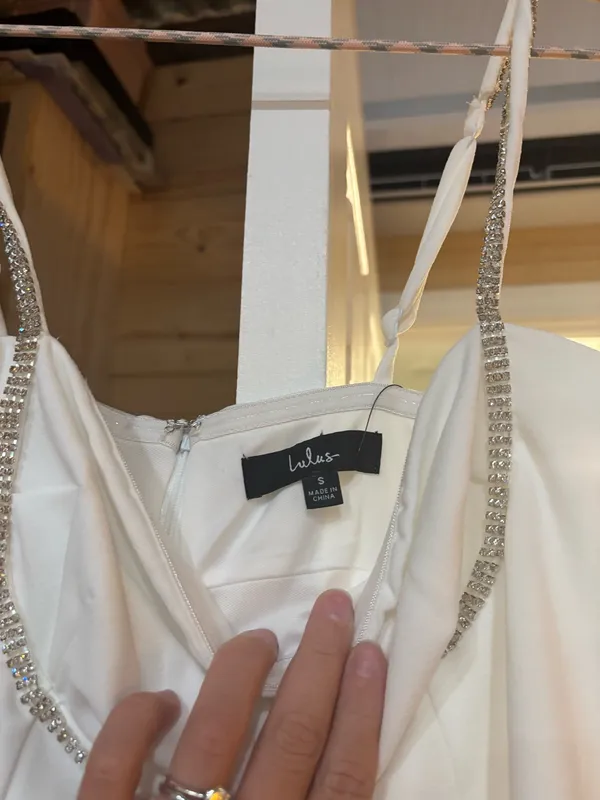 Lulus white midi dress - Image 4