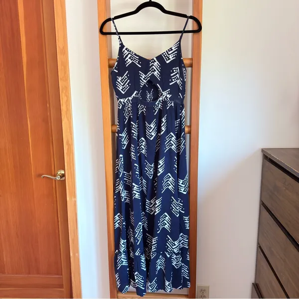 Aerie Maxi Dress Navy Blue Spaghetti Strap V-Neck Cutout Front Stretch Small - Image 2