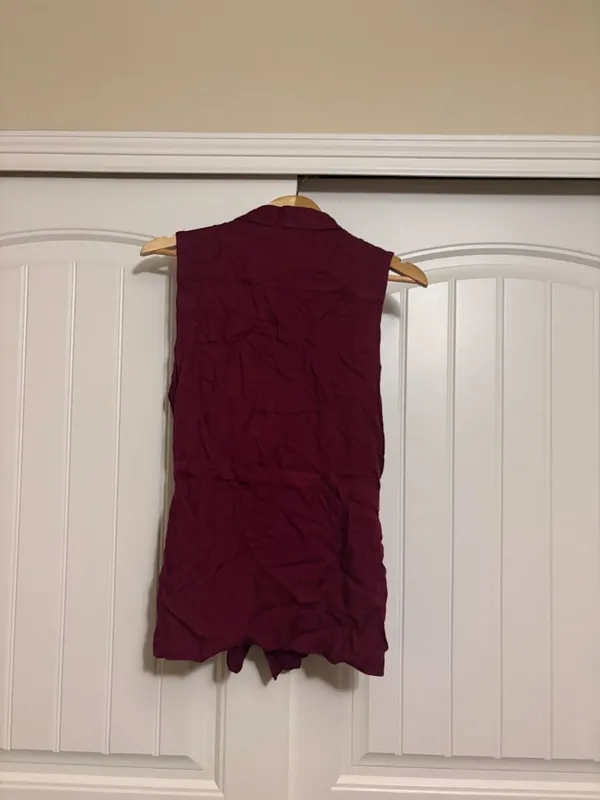 Mississippi State Sleeveless Cardigan Women's Small Maroon Gameday Couture Rayon - Image 3
