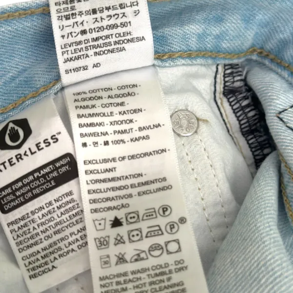 Levi's Light Wash Low Pro Straight Distressed Relaxed Jeans Sz 26 L31” - Image 10
