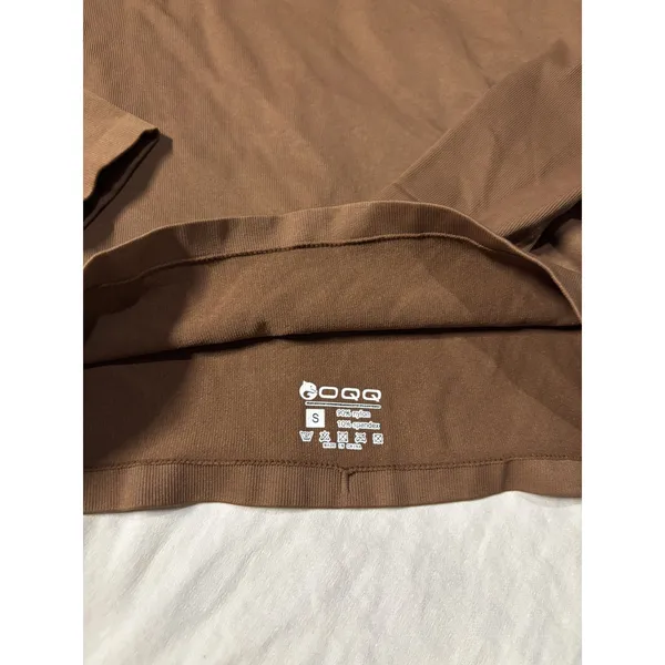 OQQ Brown Long Sleeve Seamless Ribbed Fitted Crew Neck Top Size S - Image 4