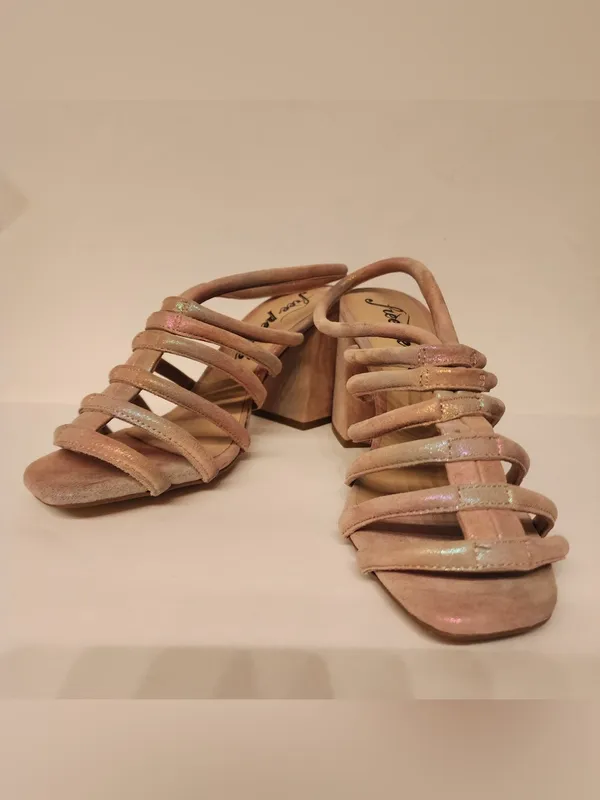 FREE PEOPLE COLETTE CINCHED HEEL RAINBOW METALLIC Size 6.5 - Image 7