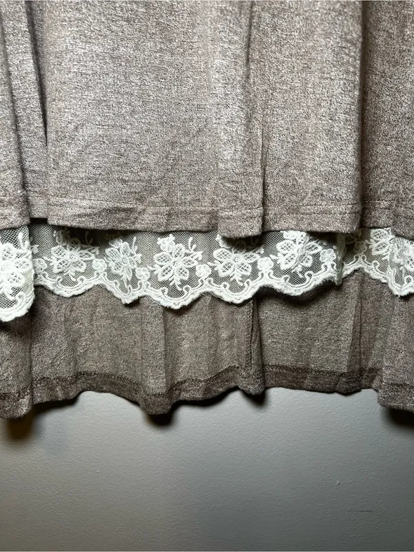 Umgee Taupe Tunic with Cream Lace Hem - Image 4