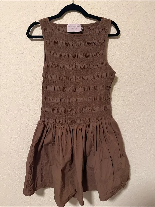 White Closet Brown Smocked Casual Tank Dress size XL - Image 2