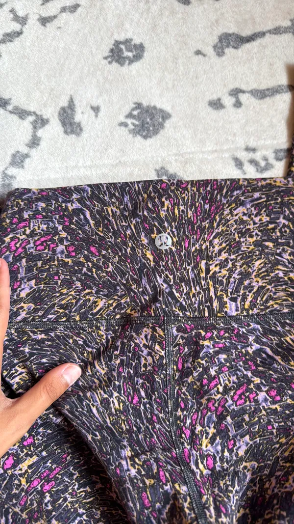 Lululemon leggings size 2 align 25 inch - Image 2