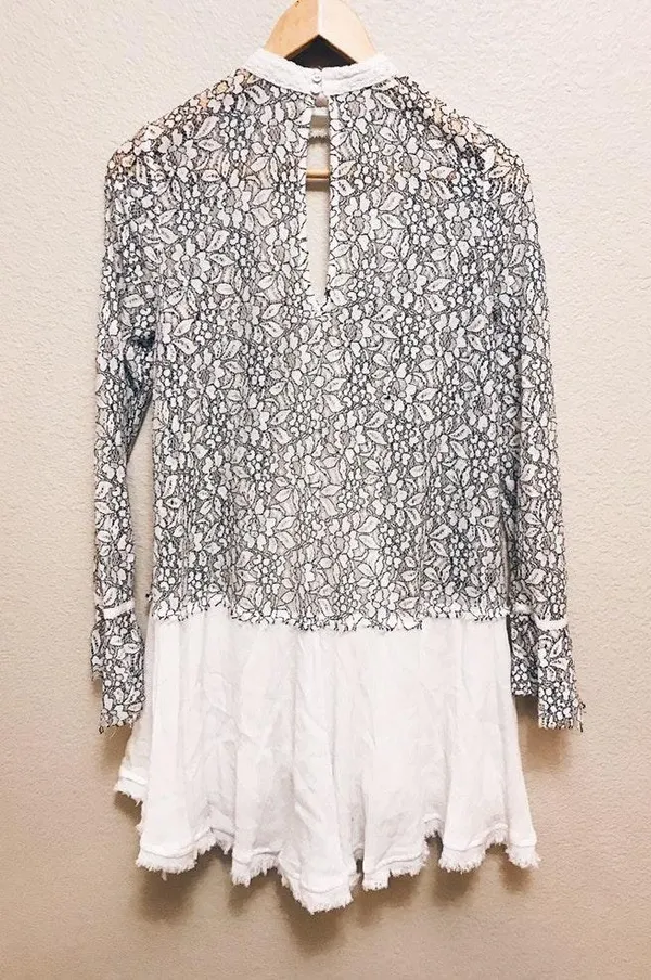 Free People Tunic - White & Black Lace Size small - Image 2