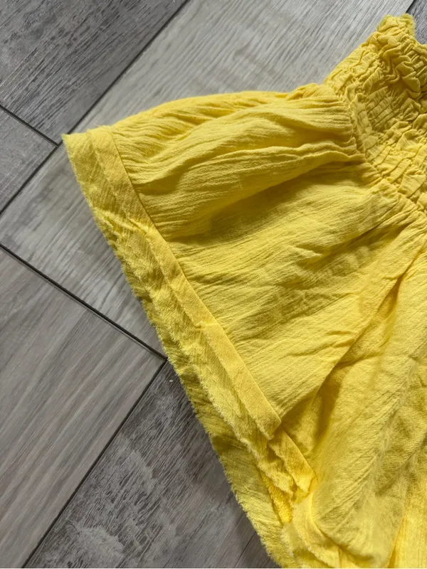 Anthropologie Smocked Gauze Dainty Yellow 100% cotton Micro Lounge Shorts medium - Image 7