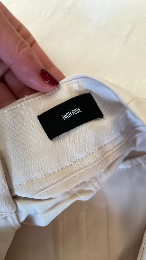 Express Tan Shorts - Image 6