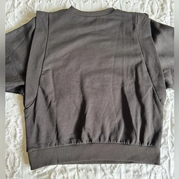 H&M Black XS Crewneck - Image 3