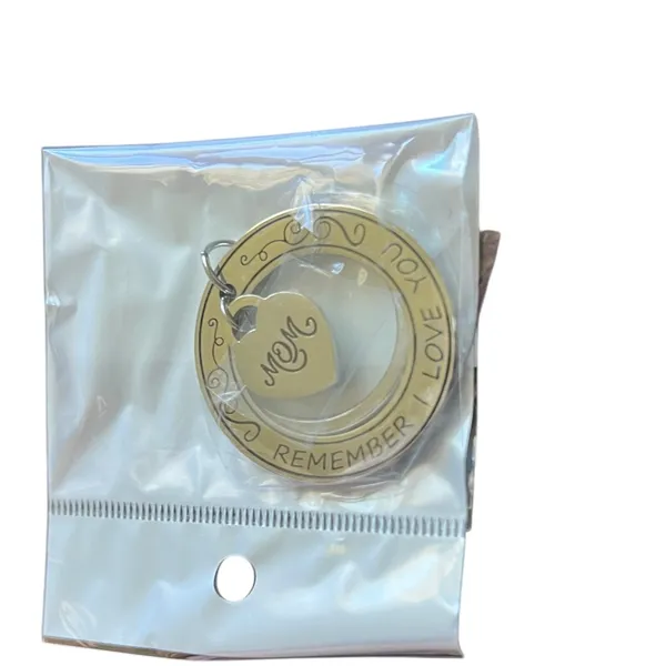 Sam & Lori Keychain - I Love You Mom - NWT - Image 2