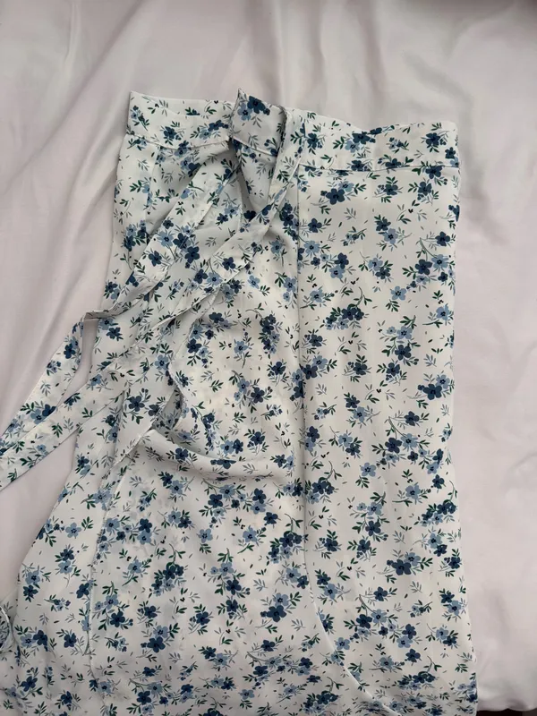 Floral Wrap skirt Blue Size none - Image 2