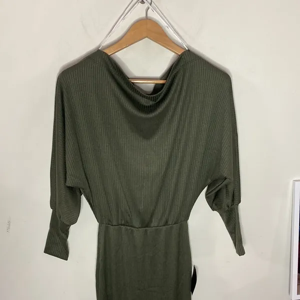 Lulus City Street Chic Olive Green Off-the-Shoulder Midi Dress size XS - Image 6