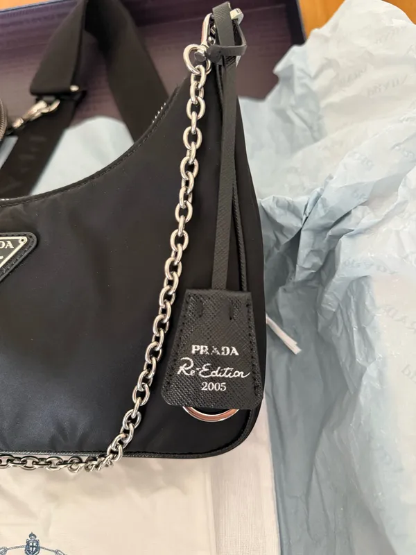 Prada Re-Edition 2005 Re-Nylon bag - Image 5