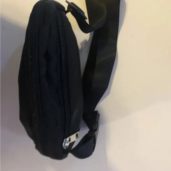 Black Fanny Pack Chest Shoulder or Waist Belt Bag New never used - Image 4