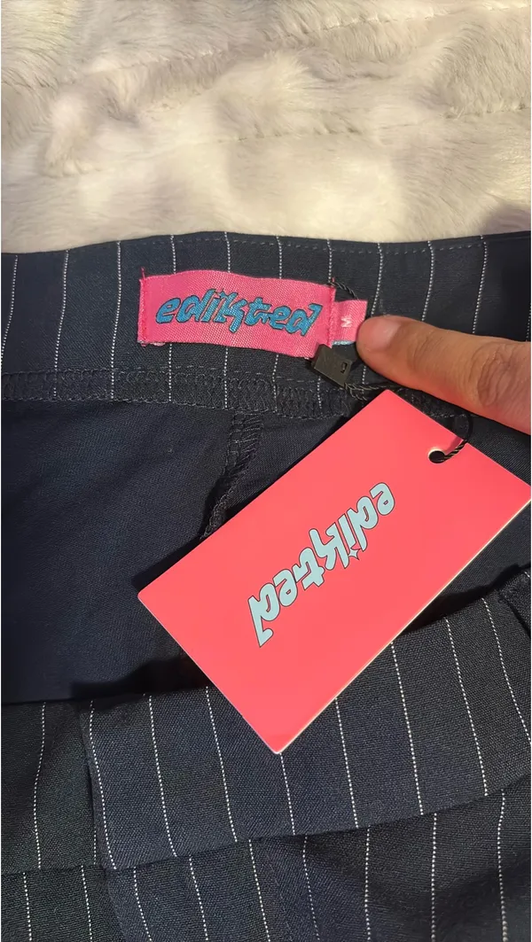 Edikted Mini Skirt - Image 6