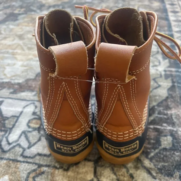 LL Bean‎ Tan Navy Women's Bean Boots 8" Tie Up Shoes - Image 4