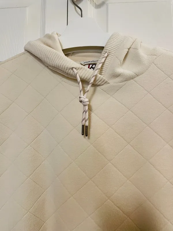 Avalanche Women’s Alpine Diamond Quilted Fleece Hoodie Cream Ivory size Medium - Image 4