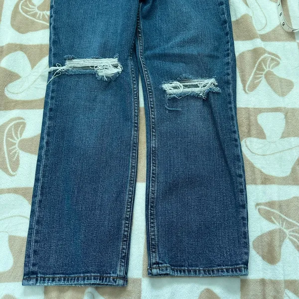 Abercrombie Ankle Straight‎ Ultra High Rise Distressed Jeans 4/27 Curve - Image 10