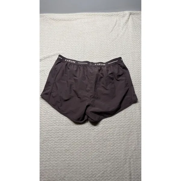Under Armour HeatGear Women XL Running Shorts Dark Mauve Loose Fit 4534 - Image 4