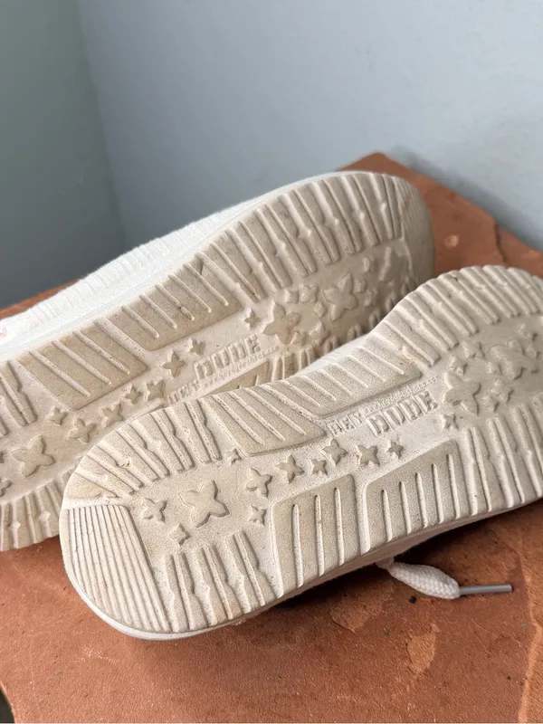 Hey Dude Shoes - Image 6