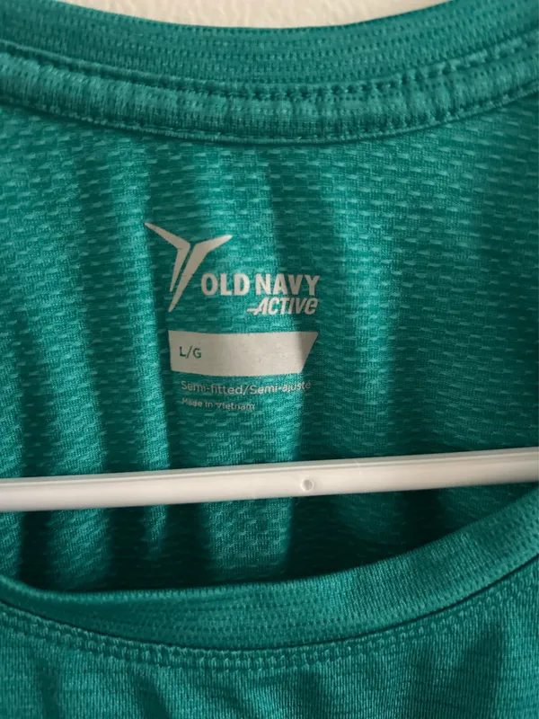 Old Navy Activewear Top - Image 2
