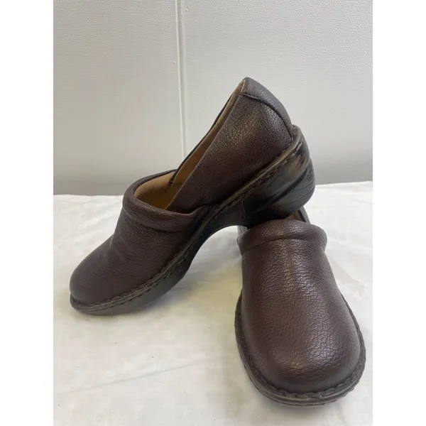 Bass Sheen Women's Brown Clogs/ Shoes Size 7.5 SKU 2972 - Image 4