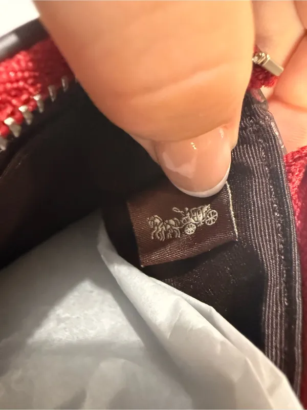 Coach Red Patent Leather Zip Wristlet - Image 8