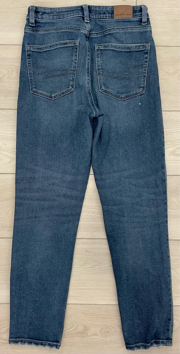 American Eagle Outfitters Mom Jeans - Image 2