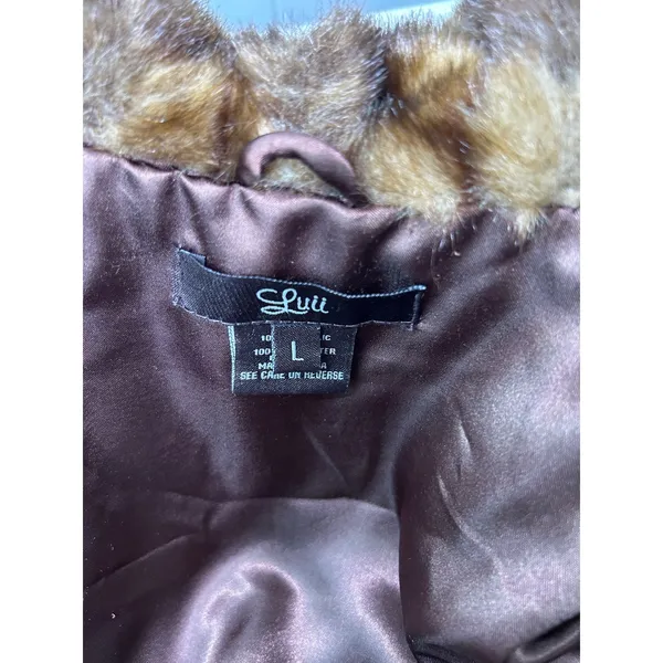 Luii Women's Size L Faux Fur Coat with 2/3 Length Sleeves in Dark Brown/Brown. - Image 4