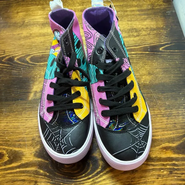 Ground‎ Up Nightmare Before Christmas Sneakers Size 8 Black - Image 3