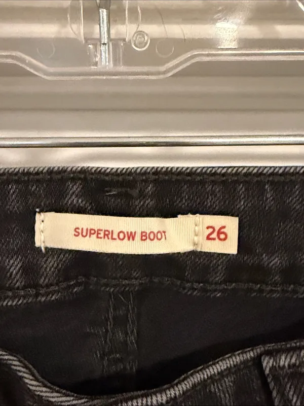 Levi's Black High-Rise Flare Jeans - Image 5