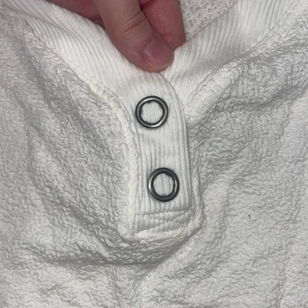 Free people movement white long sleeve - Image 4