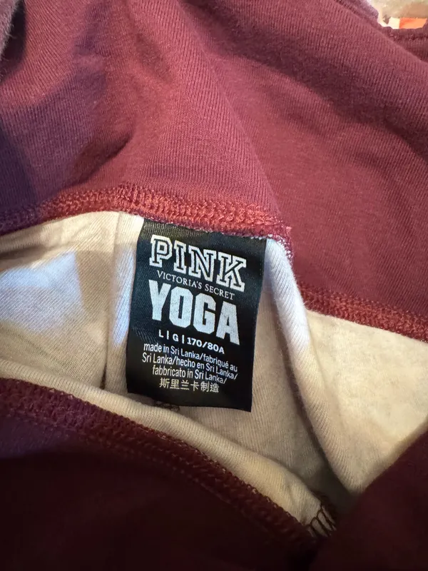 PINK Victoria's Secret Yoga Leggings - Image 3