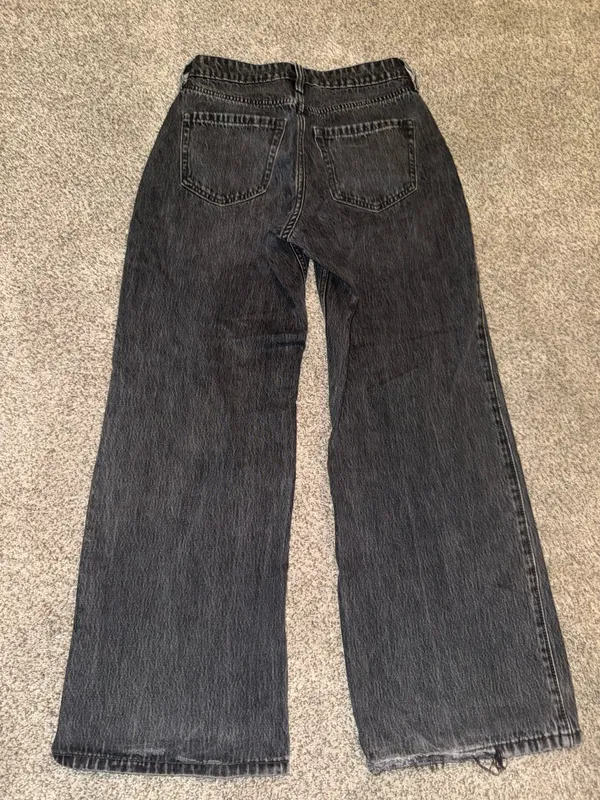 Hollister Curvy High-Rise Baggy Jeans Black Wash Size 0 Short - Image 2